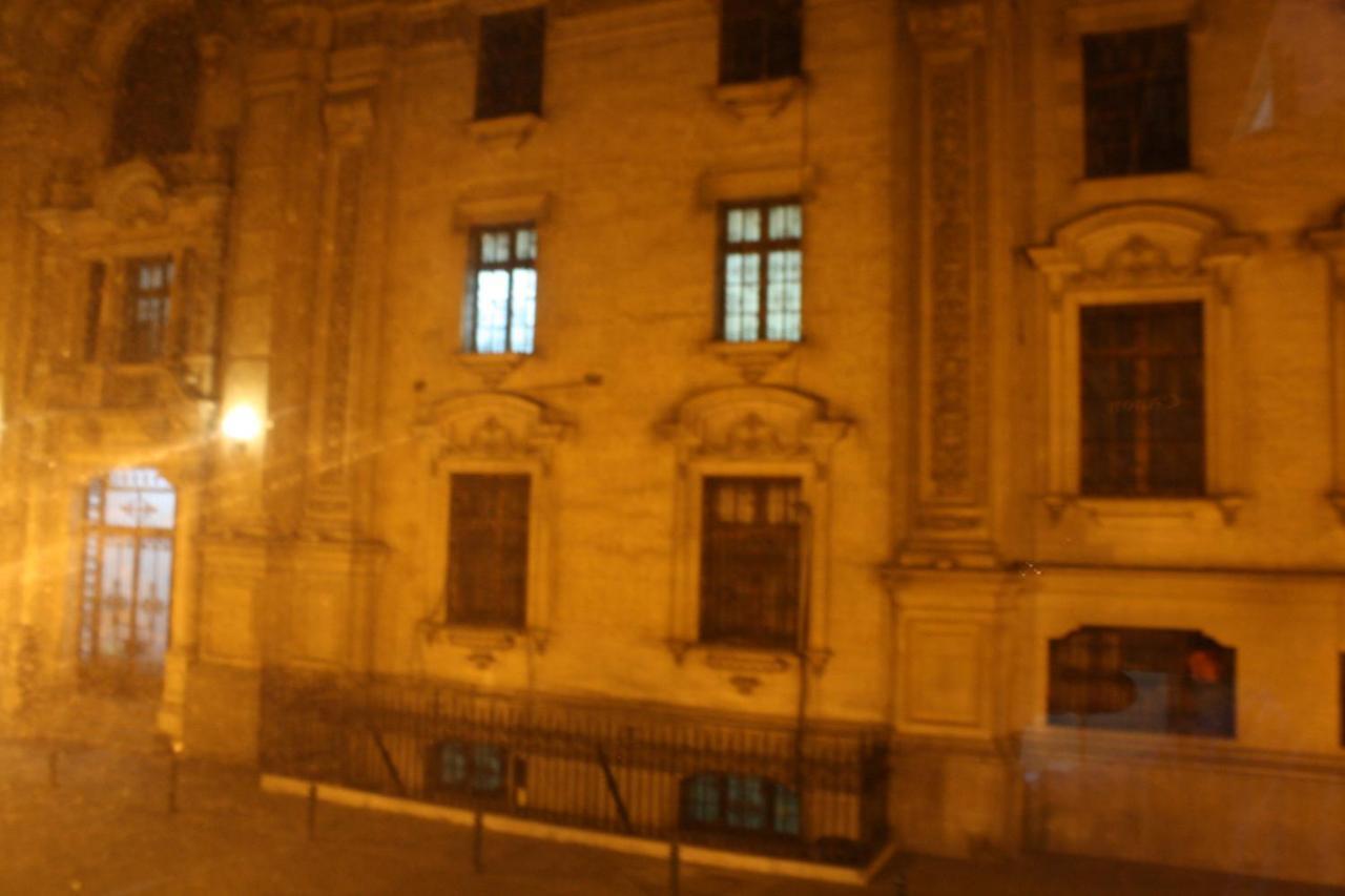 Ferienwohnung Main Square Lima Exterior foto